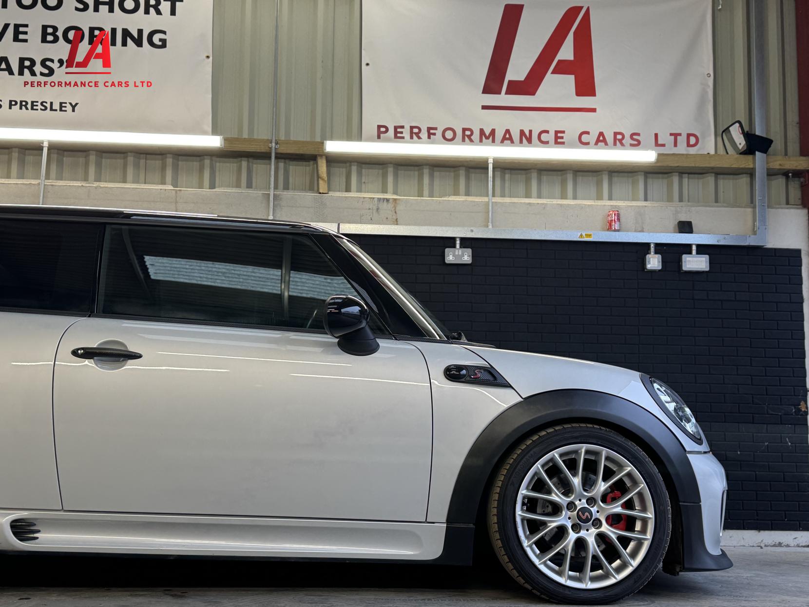 MINI Hatch 1.6 Cooper S Hatchback 3dr Petrol Manual Euro 5 (s/s) (184 ps)