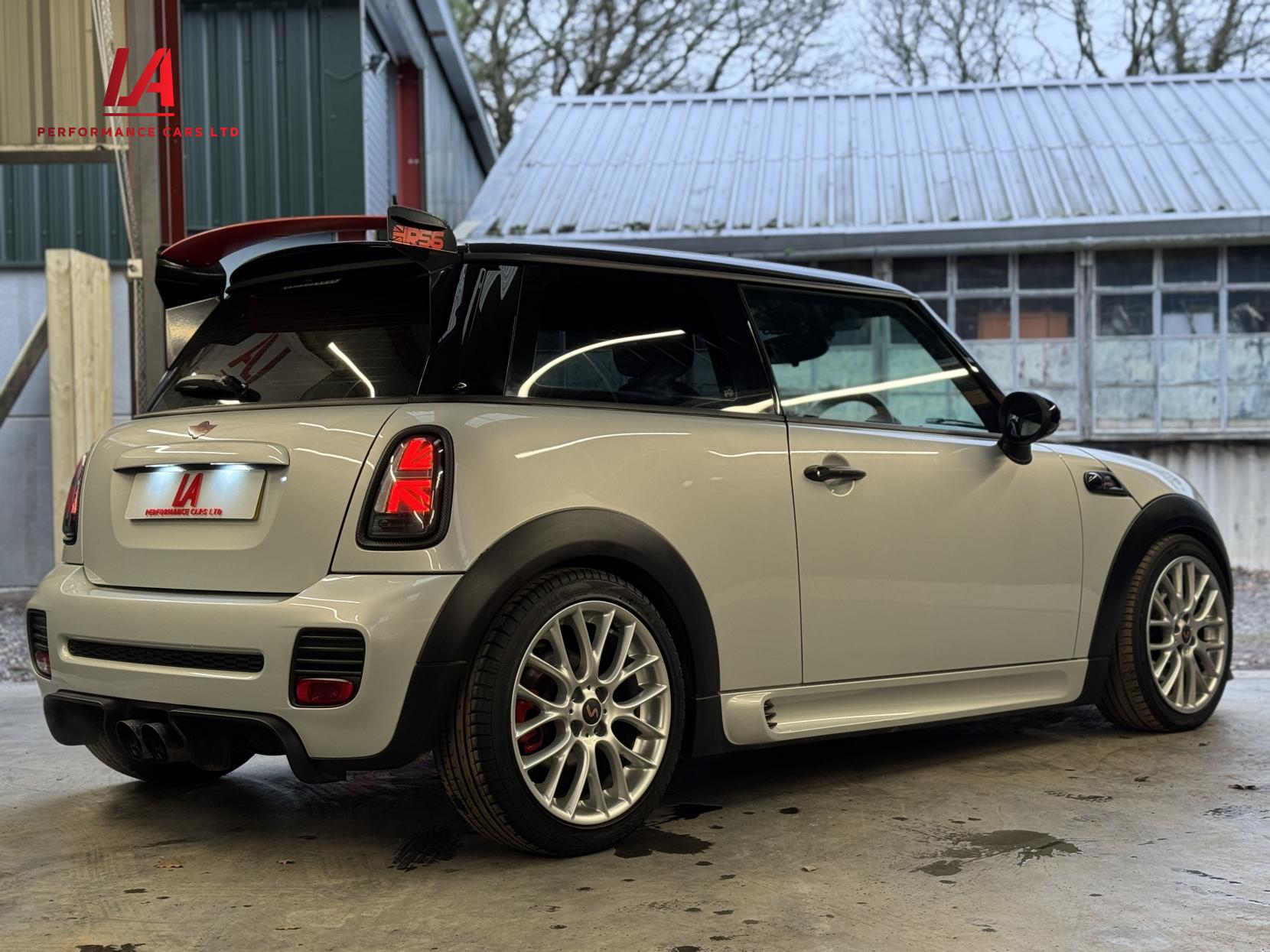 MINI Hatch 1.6 Cooper S Hatchback 3dr Petrol Manual Euro 5 (s/s) (184 ps)