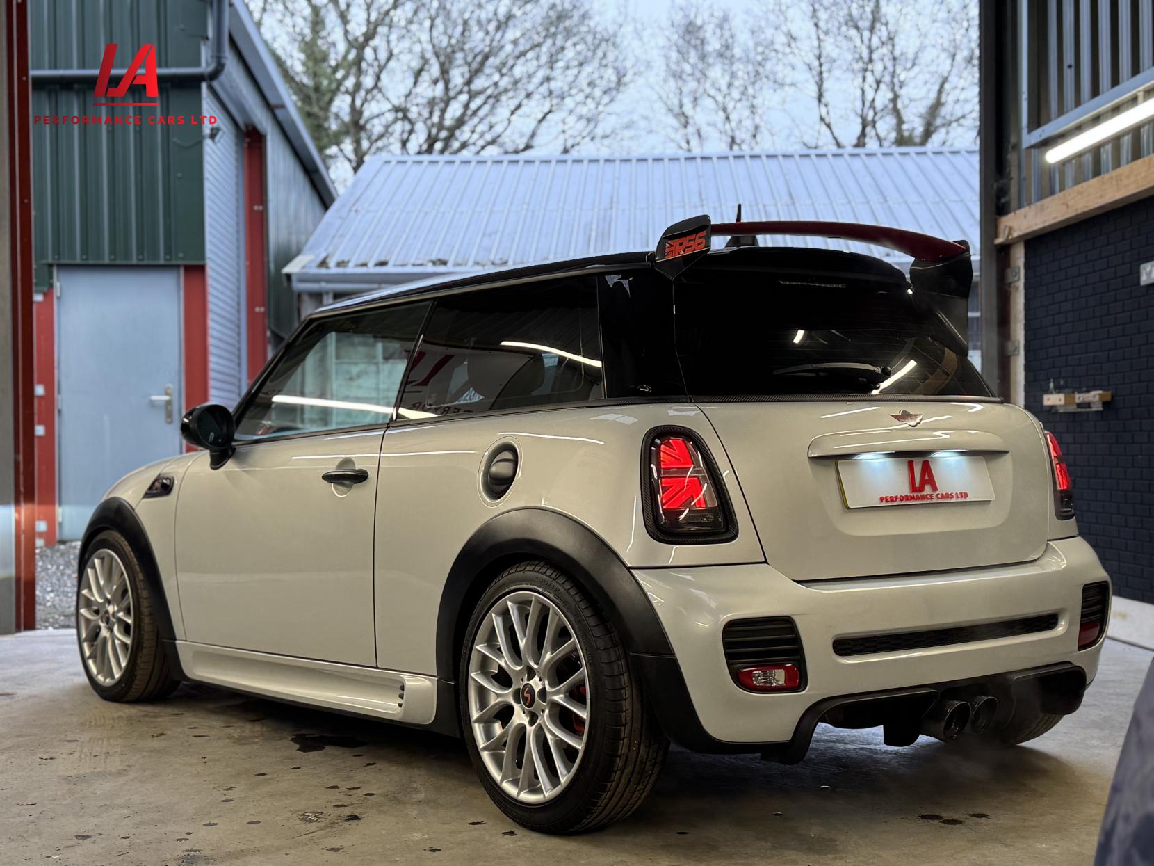 MINI Hatch 1.6 Cooper S Hatchback 3dr Petrol Manual Euro 5 (s/s) (184 ps)