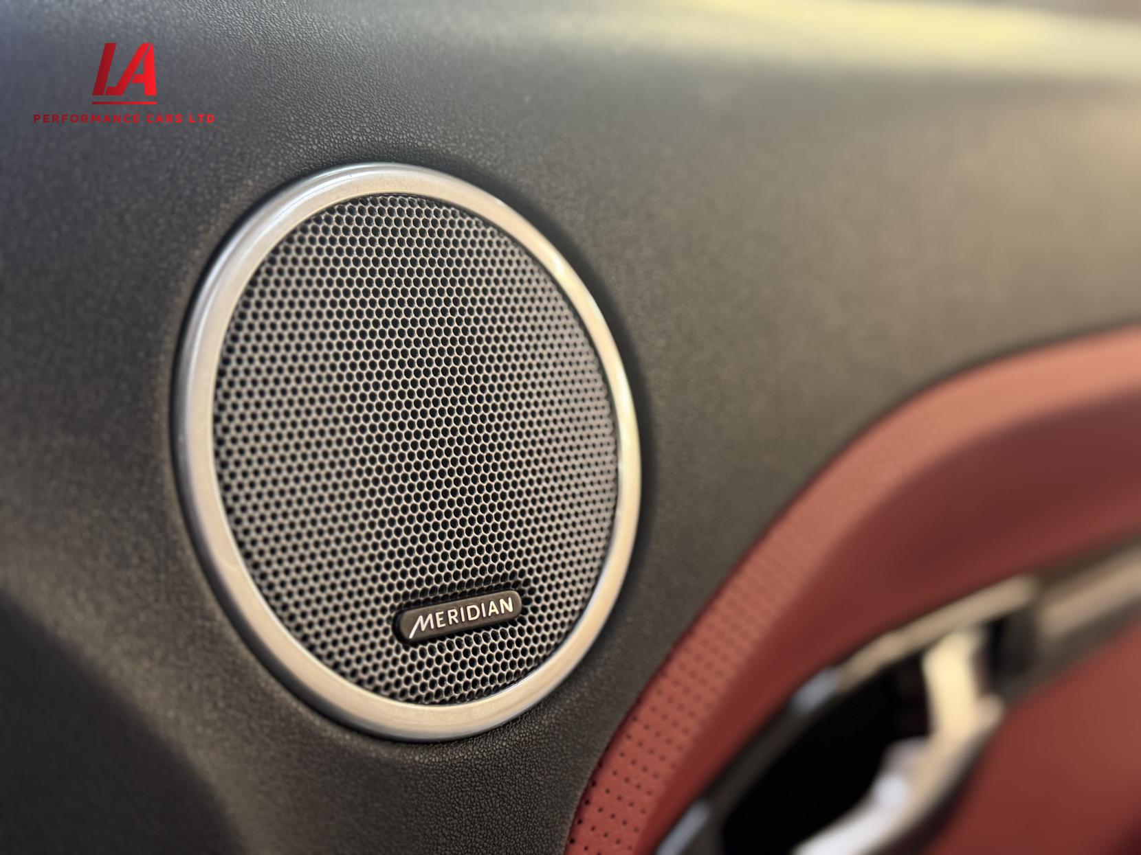 Land Rover Range Rover Evoque 2.2 SD4 Dynamic SUV 5dr Diesel Auto 4WD Euro 5 (s/s) (190 ps)