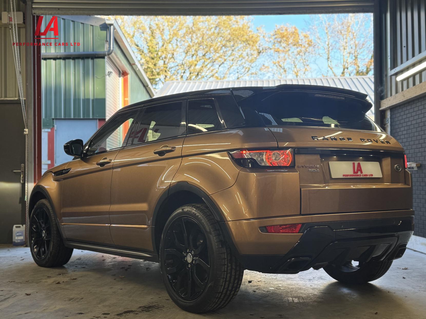 Land Rover Range Rover Evoque 2.2 SD4 Dynamic SUV 5dr Diesel Auto 4WD Euro 5 (s/s) (190 ps)