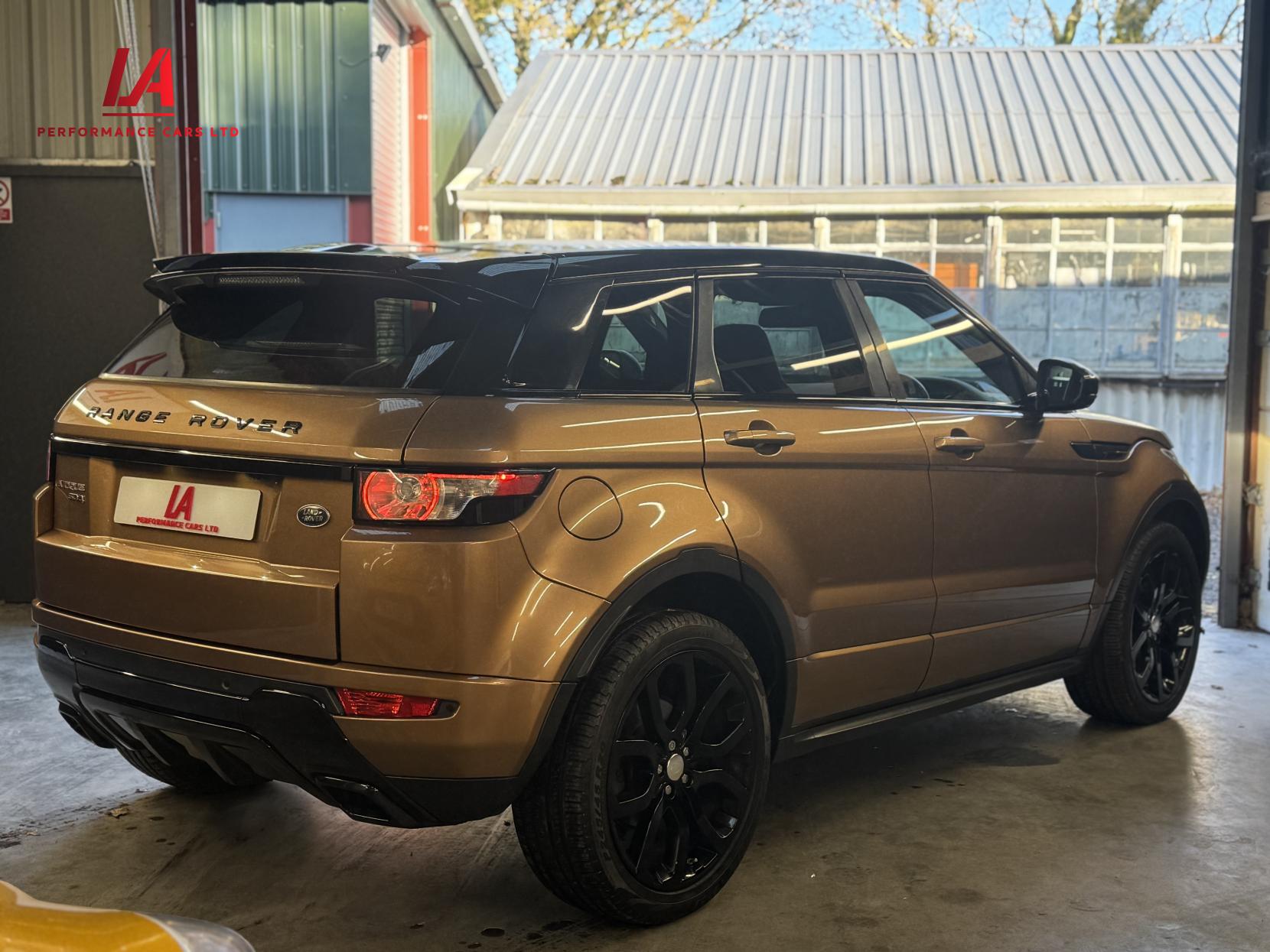 Land Rover Range Rover Evoque 2.2 SD4 Dynamic SUV 5dr Diesel Auto 4WD Euro 5 (s/s) (190 ps)