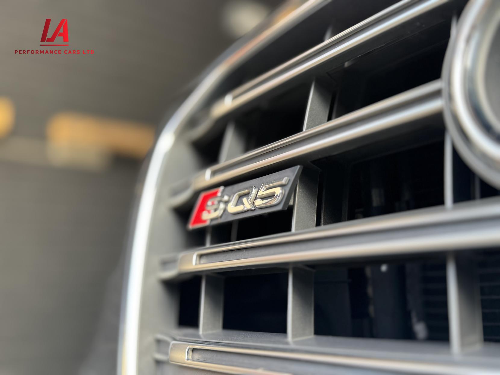 Audi SQ5 3.0 BiTDI V6 SUV 5dr Diesel Tiptronic quattro Euro 5 (s/s) (313 ps)