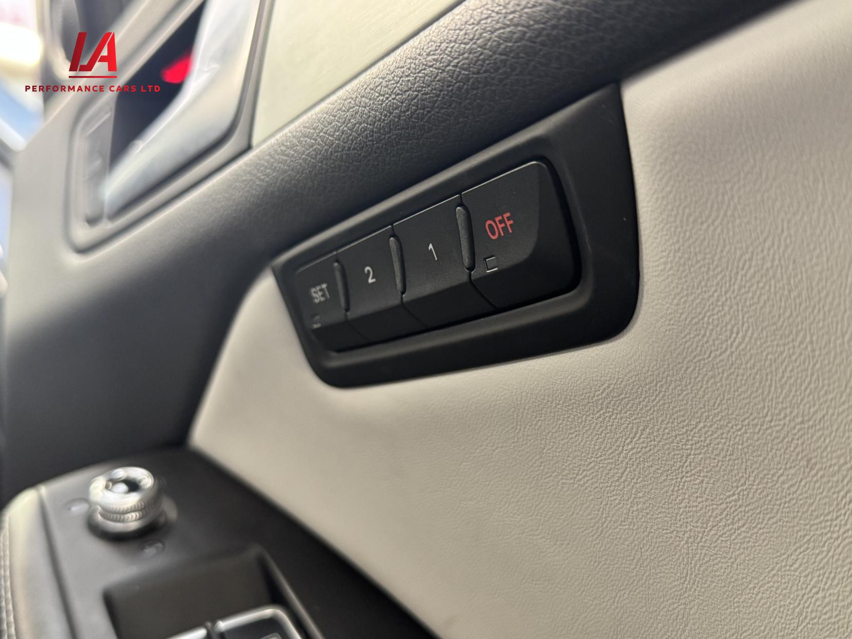 Audi SQ5 3.0 BiTDI V6 SUV 5dr Diesel Tiptronic quattro Euro 5 (s/s) (313 ps)