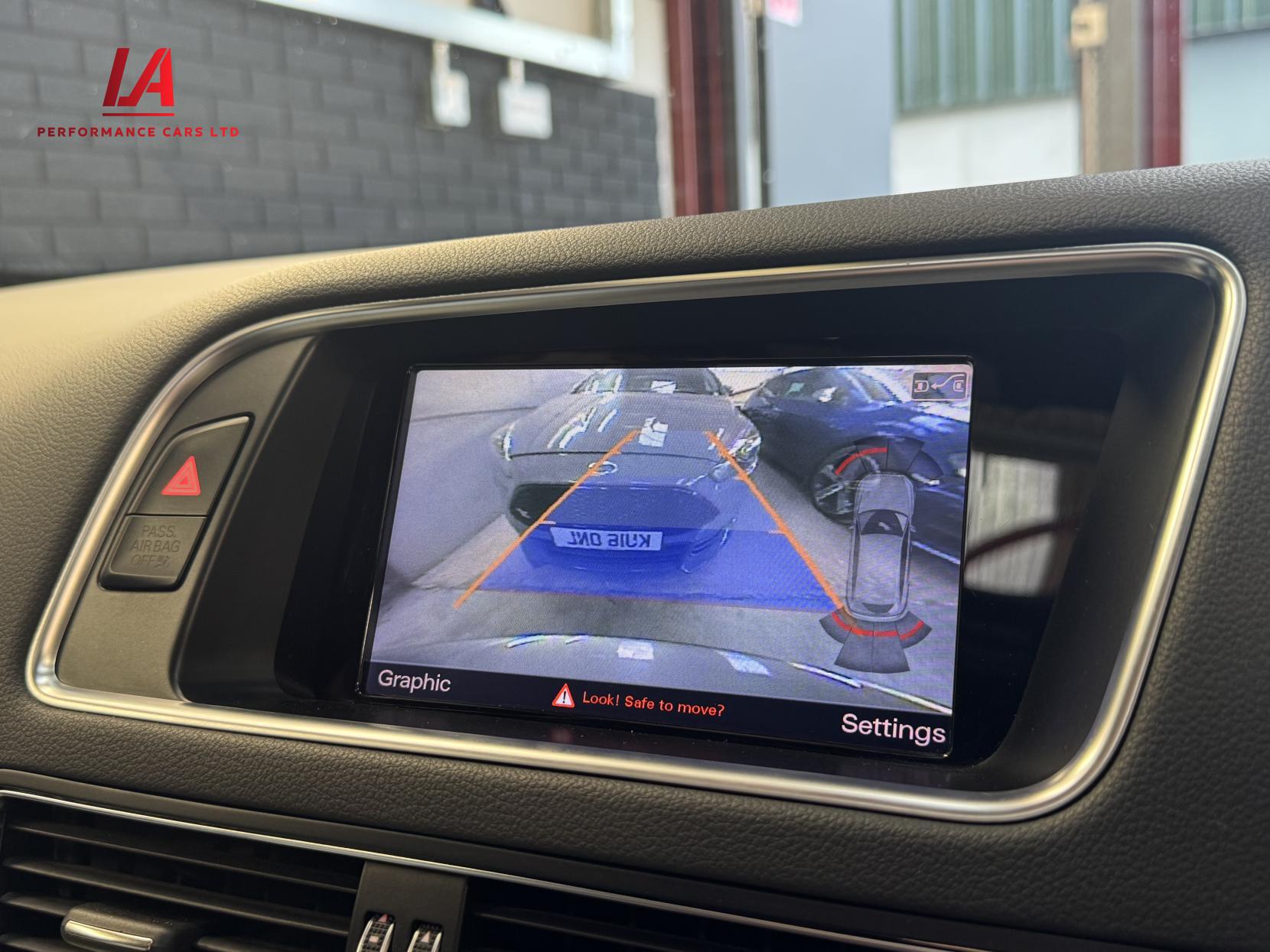 Audi SQ5 3.0 BiTDI V6 SUV 5dr Diesel Tiptronic quattro Euro 5 (s/s) (313 ps)