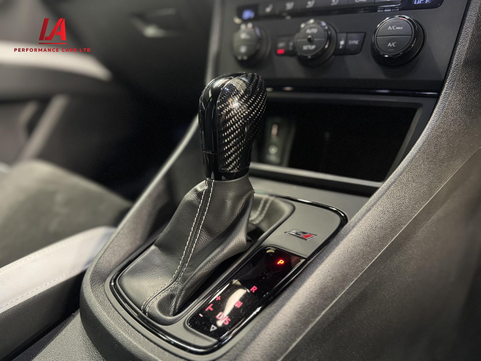 SEAT Leon 2.0 TSI Cupra 290 Black Hatchback 5dr Petrol DSG Euro 6 (s/s) (290 ps)