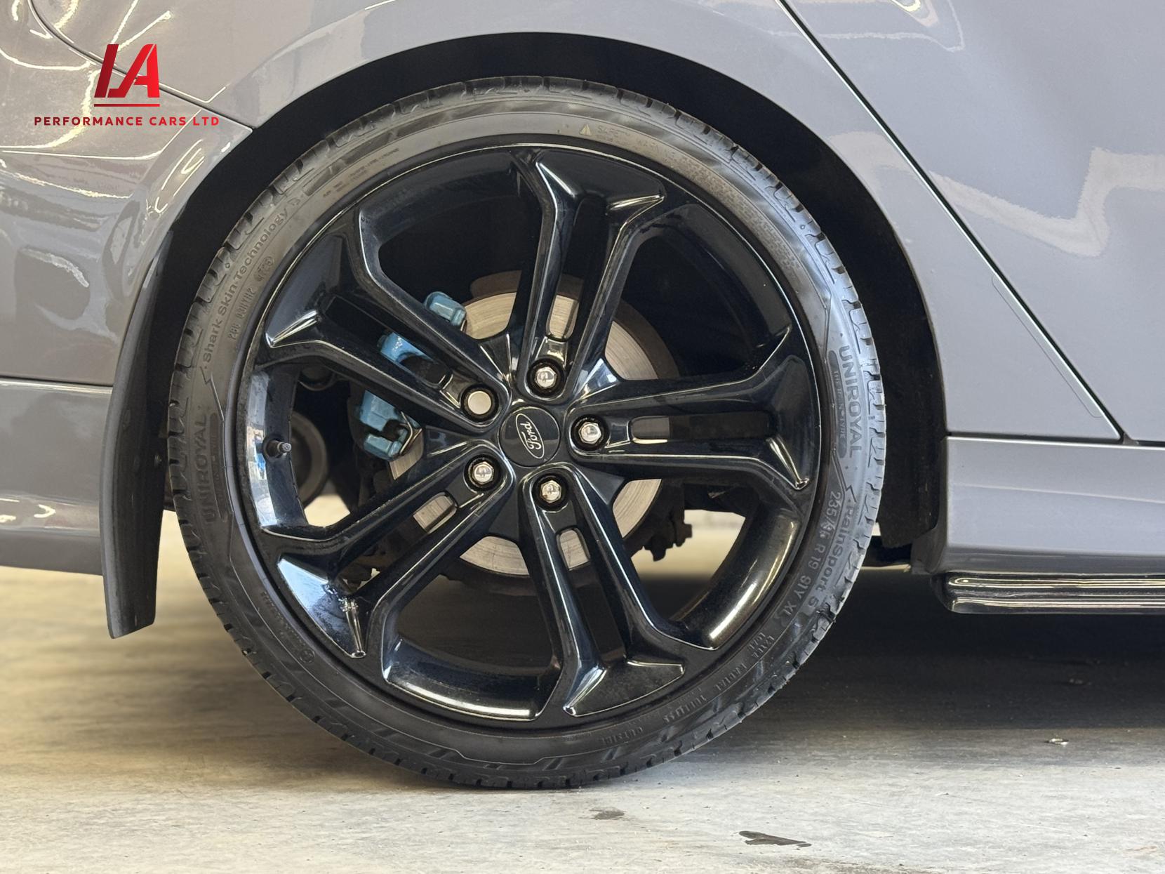 Ford Focus 2.0T EcoBoost ST-3 Hatchback 5dr Petrol Manual Euro 6 (s/s) (250 ps)