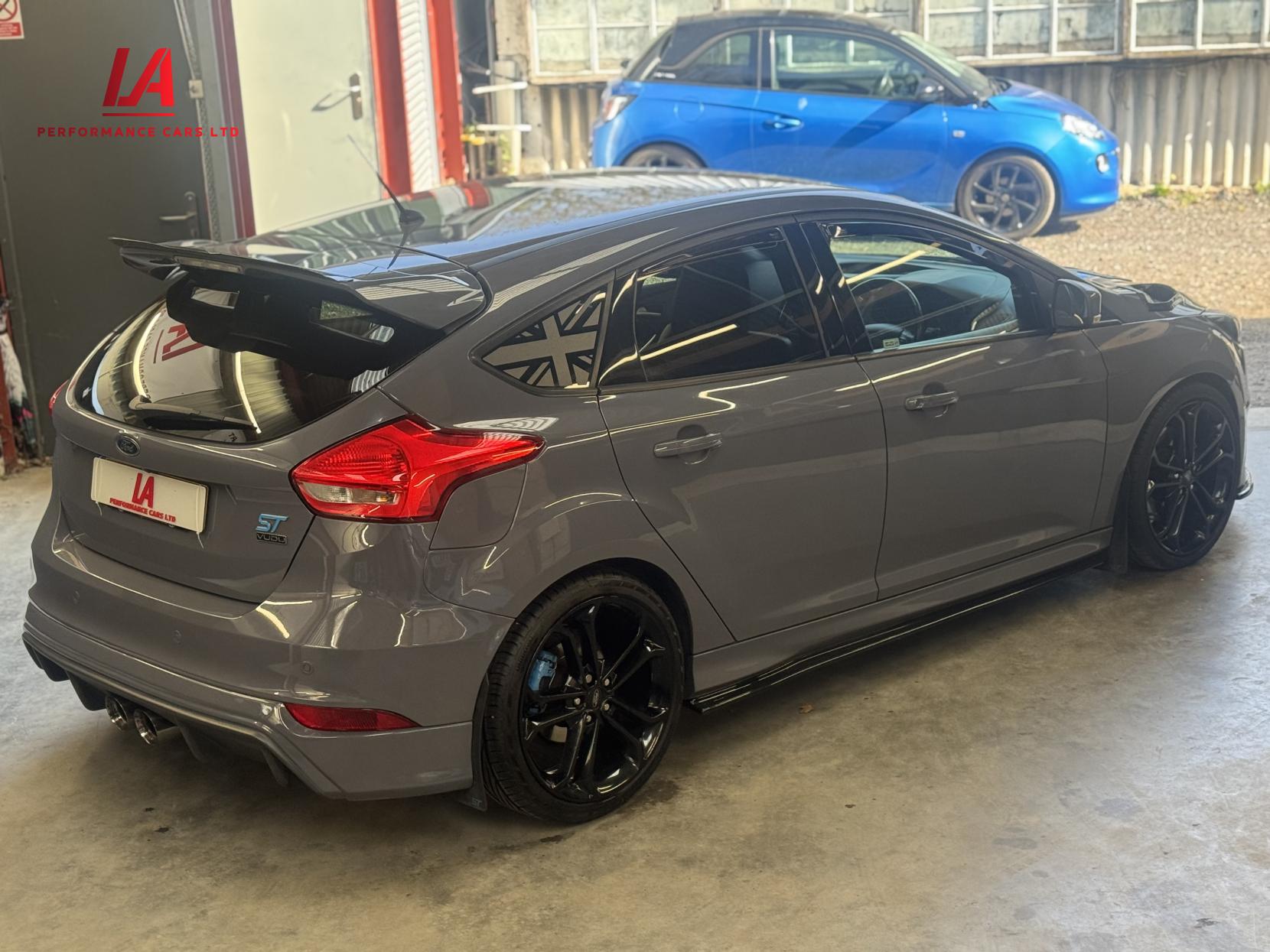 Ford Focus 2.0T EcoBoost ST-3 Hatchback 5dr Petrol Manual Euro 6 (s/s) (250 ps)