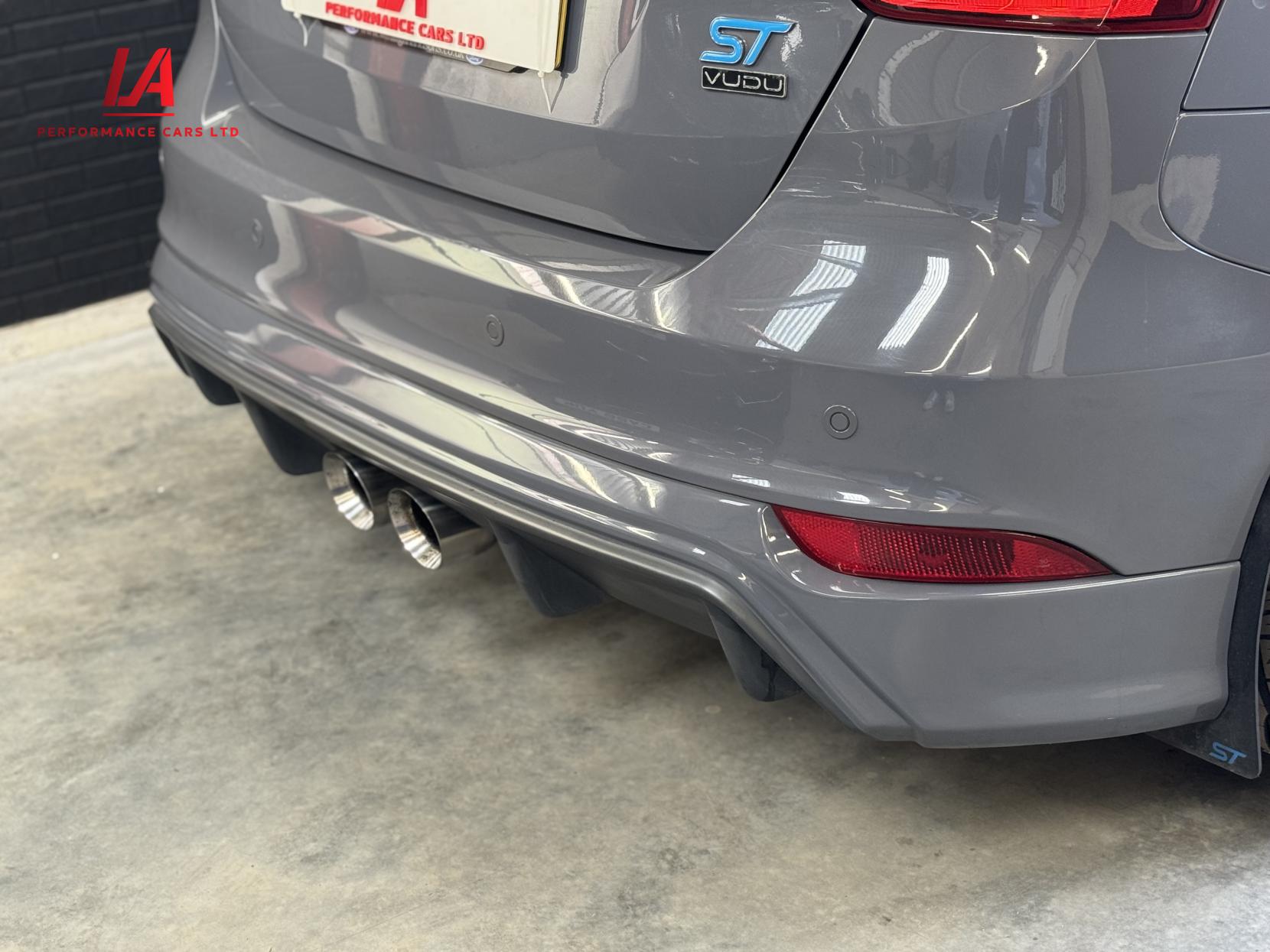 Ford Focus 2.0T EcoBoost ST-3 Hatchback 5dr Petrol Manual Euro 6 (s/s) (250 ps)